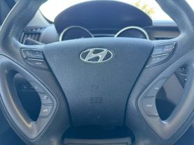 2011 HYUNDAI SONATA SEDAN 4-CYL, 2.4 LITER GLS SEDAN 4D