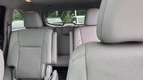 2016 Toyota Highlander Limited Sport Utility 4d - Image 22