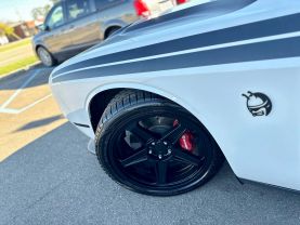 2017 DODGE CHALLENGER COUPE V8, HEMI, MDS, 6.4 LITER R/T SCAT PACK COUPE 2D