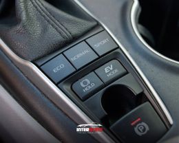 2022 TOYOTA CAMRY HYBRID For Sale in Orlando