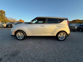 2020 KIA SOUL WAGON 4-CYL, 2.0 LITER LX WAGON 4D