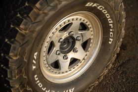 1998 TOYOTA HILUX SPORTS PICKUP TRUCK 2L-TE -