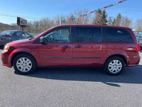 2016 Dodge Grand Caravan Passenger Se Minivan 4d - Image 2