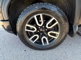 2020 GMC SIERRA 1500 CREW CAB PICKUP V8, ECOTEC3, DFM, 5.3 LITER AT4 PICKUP 4D 6 1/2 FT