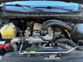 2017 NISSAN TITAN XD CREW CAB PICKUP V8, TURBO DIESEL, 5.0L PRO-4X PICKUP 4D 6 1/2 FT