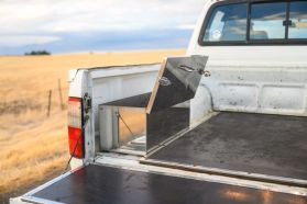 1998 TOYOTA HILUX SPORTS PICKUP TRUCK 2L-TE -