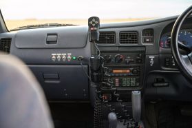 1998 TOYOTA HILUX SPORTS PICKUP TRUCK 2L-TE -