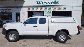 2019 Toyota Tacoma Access Cab Sr Pickup 4d 6 Ft - Image 1