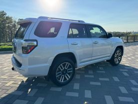 2024 TOYOTA 4RUNNER SUV V6, 4.0 LITER LIMITED SPORT UTILITY 4D