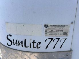 2006 SUNDOWNER SUNLITE 777 TRAILER - -