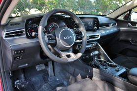 2022 KIA K5