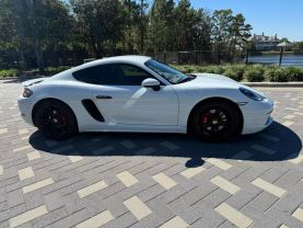2018 PORSCHE 718 CAYMAN COUPE 4-CYL, TURBO, 2.5 LITER S COUPE 2D