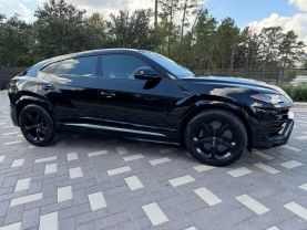 2019 LAMBORGHINI URUS SUV V8, TWIN TURBO, 4.0 LITER SPORT UTILITY 4D