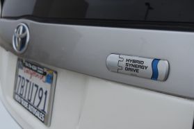 2013 TOYOTA PRIUS PLUG-IN HYBRID HATCHBACK 4-CYL, HYBRID, 1.8 LITER ADVANCED HATCHBACK 4D