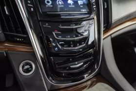 2017 CADILLAC ESCALADE ESV SUV V8, 6.2 LITER LUXURY SPORT UTILITY 4D
