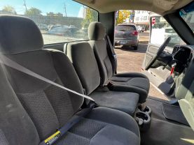 2006 Chevrolet Silverado 1500 Regular Cab - Image 2