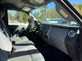2015 FORD F250 SUPER DUTY CREW CAB PICKUP V8, TURBO DSL, 6.7L XLT PICKUP 4D 6 3/4 FT at T&T Repairables - used car dealership in Spencer, Indiana.