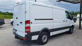 2015 Mercedes-benz Sprinter 2500 Cargo Standard Roof W/144" Wb Van 3d - Image 5