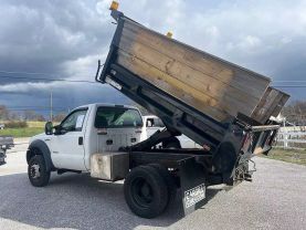 2007 Ford F550 Super Duty Regular Cab & Chassis 141" W.b. 2d - Image 3