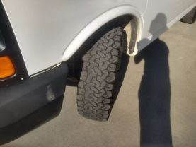 2015 CHEVROLET EXPRESS 2500 PASSENGER VAN V8, FLEX FUEL, 4.8 LITER LS VAN 3D at Motors On Wheels - used car dealership in Houston, Texas.