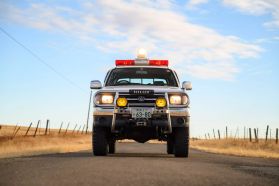 1998 TOYOTA HILUX SPORTS PICKUP TRUCK 2L-TE -