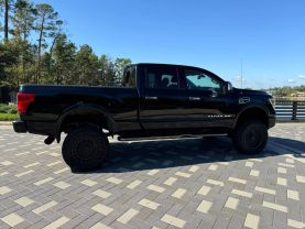 2017 NISSAN TITAN XD CREW CAB PICKUP V8, TURBO DIESEL, 5.0L PRO-4X PICKUP 4D 6 1/2 FT