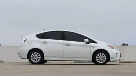 2013 TOYOTA PRIUS PLUG-IN HYBRID HATCHBACK 4-CYL, HYBRID, 1.8 LITER ADVANCED HATCHBACK 4D