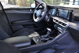 2022 KIA K5