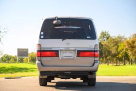 1996 TOYOTA HIACE VAN 1KZ-TE SUPER CUSTOM LIMITED