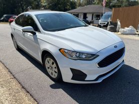 2020 Ford Fusion - Image 2
