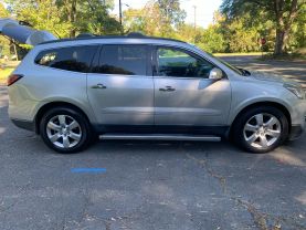 2017 CHEVROLET TRAVERSE SUV V6, 3.6 LITER PREMIER SPORT UTILITY 4D