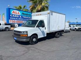 2011 CHEVROLET EXPRESS COMMERCIAL CUTAWAY VAN V8, 6.0 LITER VAN 2D