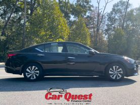 2022 Nissan Altima - Image 8