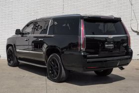 2017 CADILLAC ESCALADE ESV SUV V8, 6.2 LITER LUXURY SPORT UTILITY 4D
