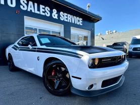 2017 DODGE CHALLENGER COUPE V8, HEMI, MDS, 6.4 LITER R/T SCAT PACK COUPE 2D