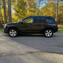 2016 JEEP COMPASS SUV 4-CYL, 2.4 LITER SPORT SUV 4D