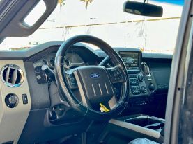 2015 FORD F250 SUPER DUTY CREW CAB PICKUP V8, TURBO DSL, 6.7L LARIAT PICKUP 4D 6 3/4 FT