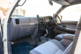 1998 TOYOTA HILUX SPORTS PICKUP TRUCK 2L-TE -