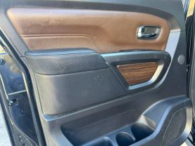 2017 NISSAN TITAN XD CREW CAB PICKUP V8, TURBO DIESEL, 5.0L PRO-4X PICKUP 4D 6 1/2 FT