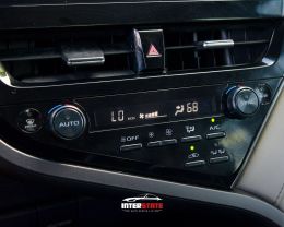 2022 TOYOTA CAMRY HYBRID For Sale in Orlando
