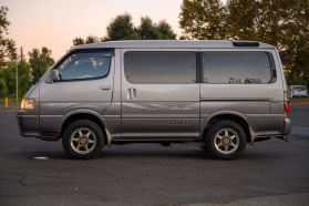 1996 TOYOTA HIACE VAN 1KZ-TE SUPER CUSTOM LIMITED