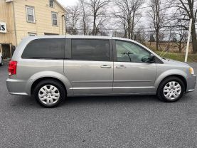 2015 Dodge Grand Caravan Passenger Se Minivan 4d - Image 6