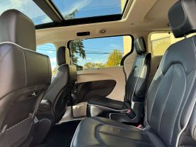 2023 CHRYSLER PACIFICA VAN V6, 3.6 LITER LIMITED VAN 4D