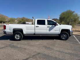 2016 CHEVROLET SILVERADO 2500 HD CREW CAB PICKUP V8, TURBO DIESEL, 6.6 LITER WORK TRUCK PICKUP 4D 8 FT