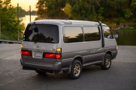 1996 TOYOTA HIACE VAN 1KZ-TE SUPER CUSTOM LIMITED