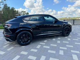 2019 LAMBORGHINI URUS SUV V8, TWIN TURBO, 4.0 LITER SPORT UTILITY 4D