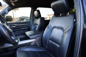 2019 RAM 1500 CREW CAB PICKUP V8, HEMI, 5.7 LITER REBEL PICKUP 4D 5 1/2 FT