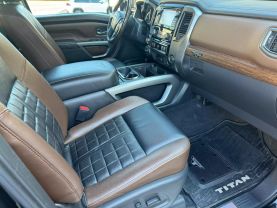 2017 NISSAN TITAN XD CREW CAB PICKUP V8, TURBO DIESEL, 5.0L PRO-4X PICKUP 4D 6 1/2 FT