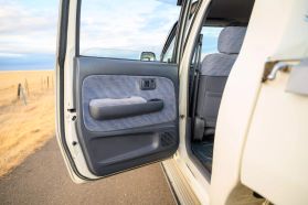 1998 TOYOTA HILUX SPORTS PICKUP TRUCK 2L-TE -