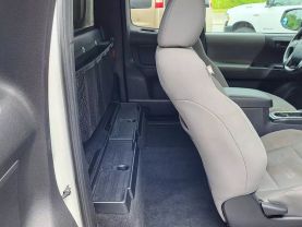 2019 Toyota Tacoma Access Cab Sr Pickup 4d 6 Ft - Image 21